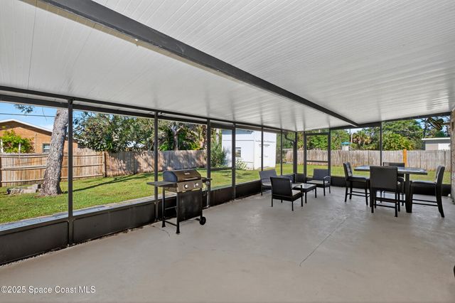 853 Knecht Road NE, Palm Bay, FL 32905