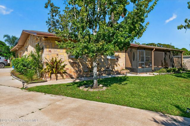 853 Knecht Road NE, Palm Bay, FL 32905