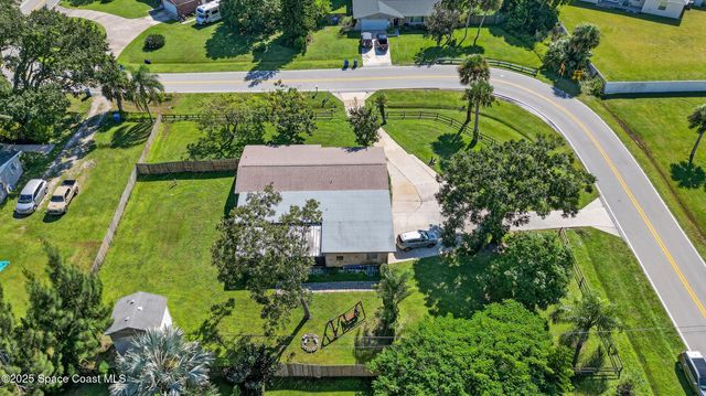 853 Knecht Road NE, Palm Bay, FL 32905