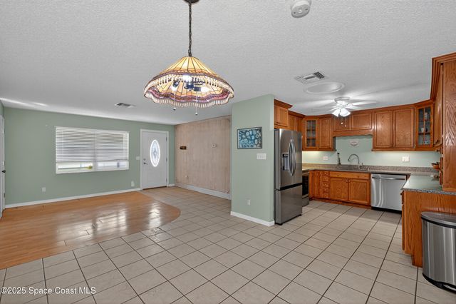 853 Knecht Road NE, Palm Bay, FL 32905