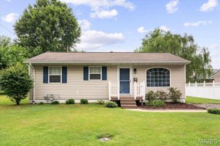 51 Lillian Drive, Belleville, IL 62226