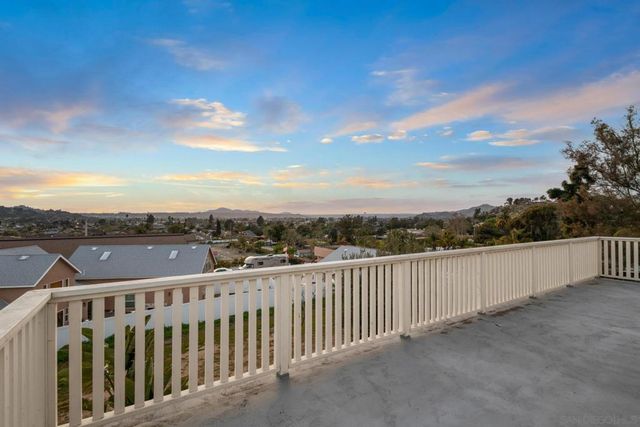 1758 Dehesa Rd, El Cajon, CA 92019