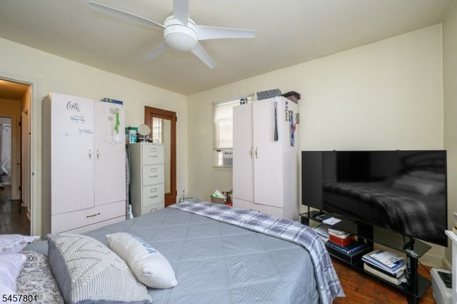 25 Broad Ter, Bloomfield Twp., NJ 07003