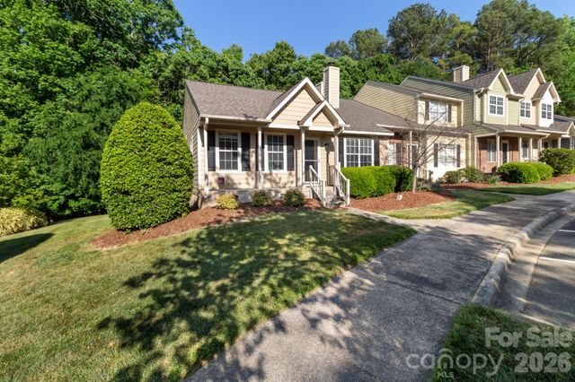 9313 Four Mile Creek Road, Charlotte, NC 28277