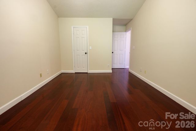 9313 Four Mile Creek Road, Charlotte, NC 28277