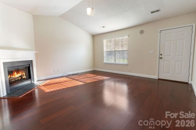 9313 Four Mile Creek Road, Charlotte, NC 28277
