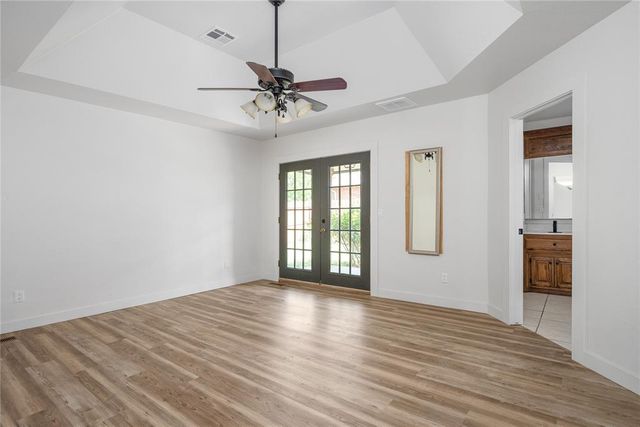 1532 E Twin Brook Terrace, Mustang, OK 73064