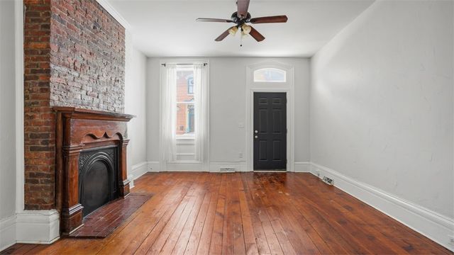 161 S 17th St, South Side, PA 15203