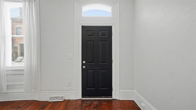 161 S 17th St, South Side, PA 15203