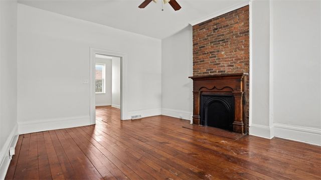 161 S 17th St, South Side, PA 15203