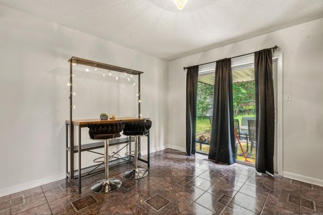 2108 Hobson Ave, Hot Springs, AR 71913