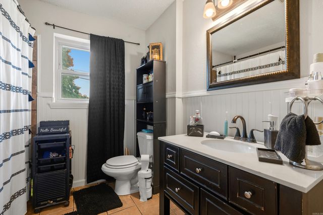 2108 Hobson Ave, Hot Springs, AR 71913