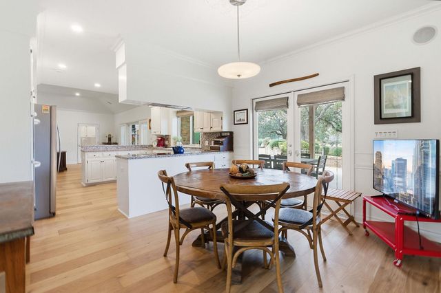 27030 Masters Pkwy, Spicewood, TX 78669