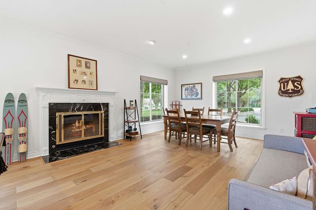 27030 Masters Pkwy, Spicewood, TX 78669