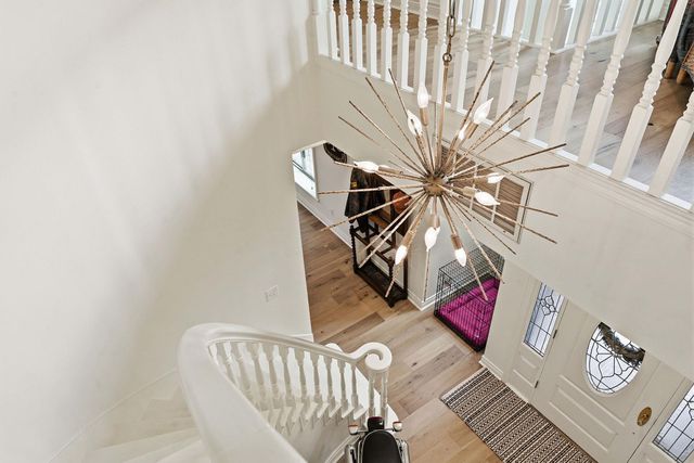 27030 Masters Pkwy, Spicewood, TX 78669