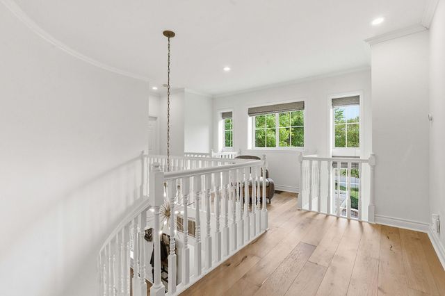 27030 Masters Pkwy, Spicewood, TX 78669