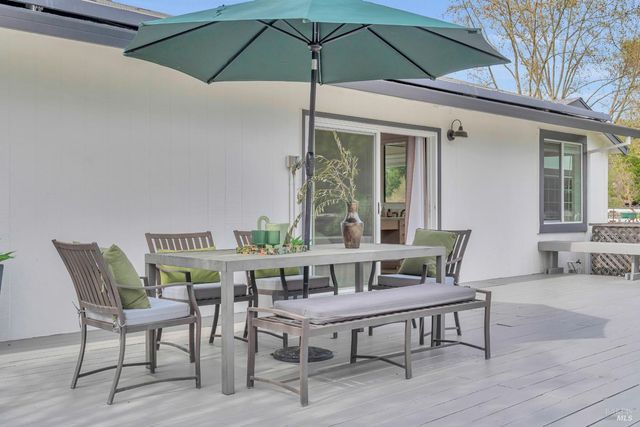 8854 Egg Farm Ln, Kenwood, CA 95452