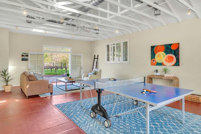 8854 Egg Farm Ln, Kenwood, CA 95452