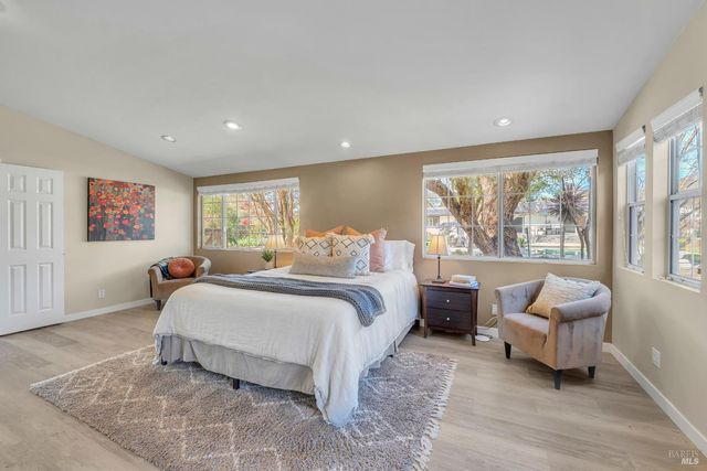 8854 Egg Farm Ln, Kenwood, CA 95452