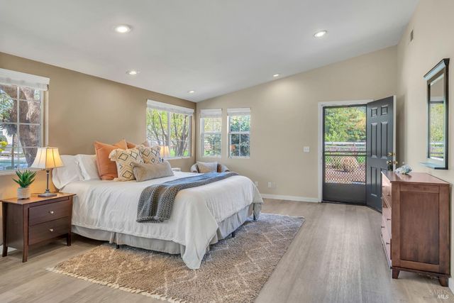 8854 Egg Farm Ln, Kenwood, CA 95452