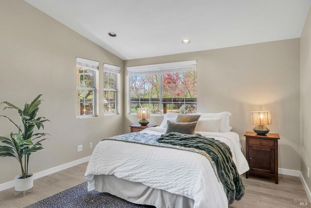 8854 Egg Farm Ln, Kenwood, CA 95452