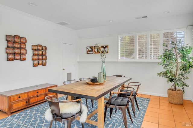 8854 Egg Farm Ln, Kenwood, CA 95452