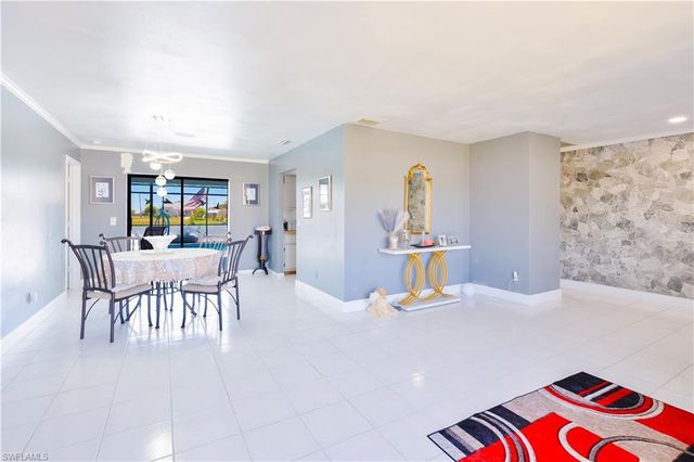 2908 9th TER, Cape Coral, FL 33993