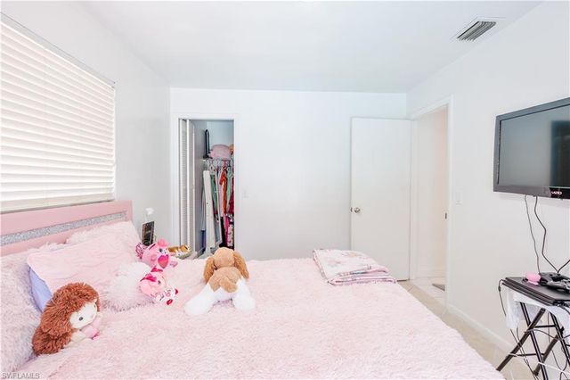 2908 9th TER, Cape Coral, FL 33993