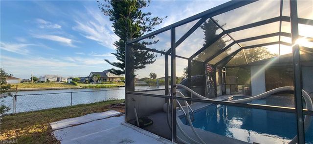 2908 9th TER, Cape Coral, FL 33993