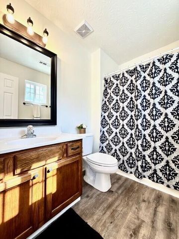 2580 Woodhill Drive, Lexington, KY 40509