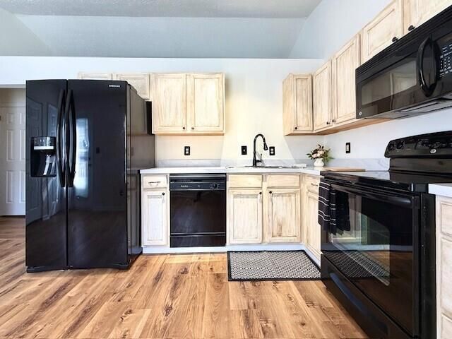 2580 Woodhill Drive, Lexington, KY 40509