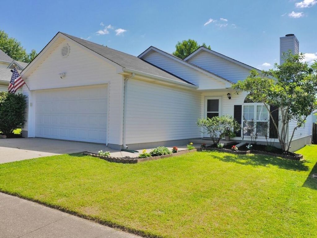 2580 Woodhill Drive, Lexington, KY 40509