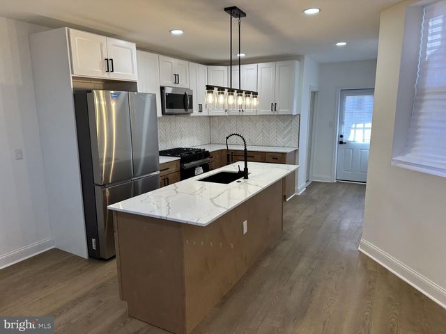 5632 LARCHWOOD AVE, Philadelphia, PA 19143