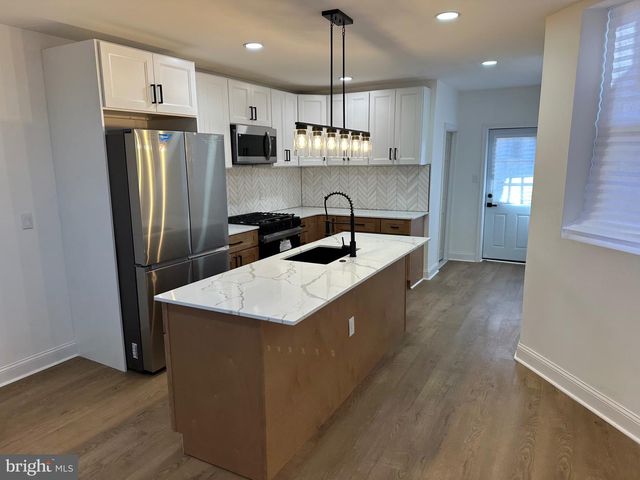 5632 LARCHWOOD AVE, Philadelphia, PA 19143