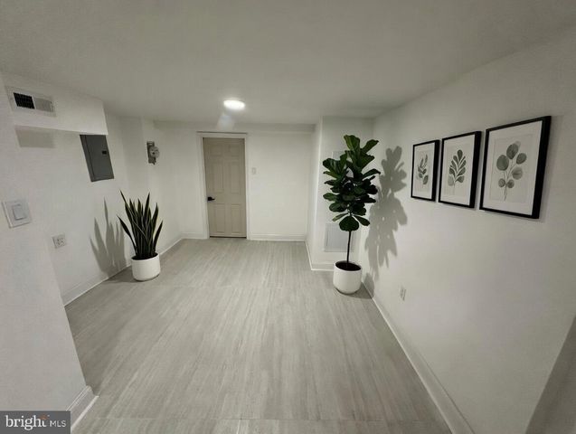 5632 LARCHWOOD AVE, Philadelphia, PA 19143