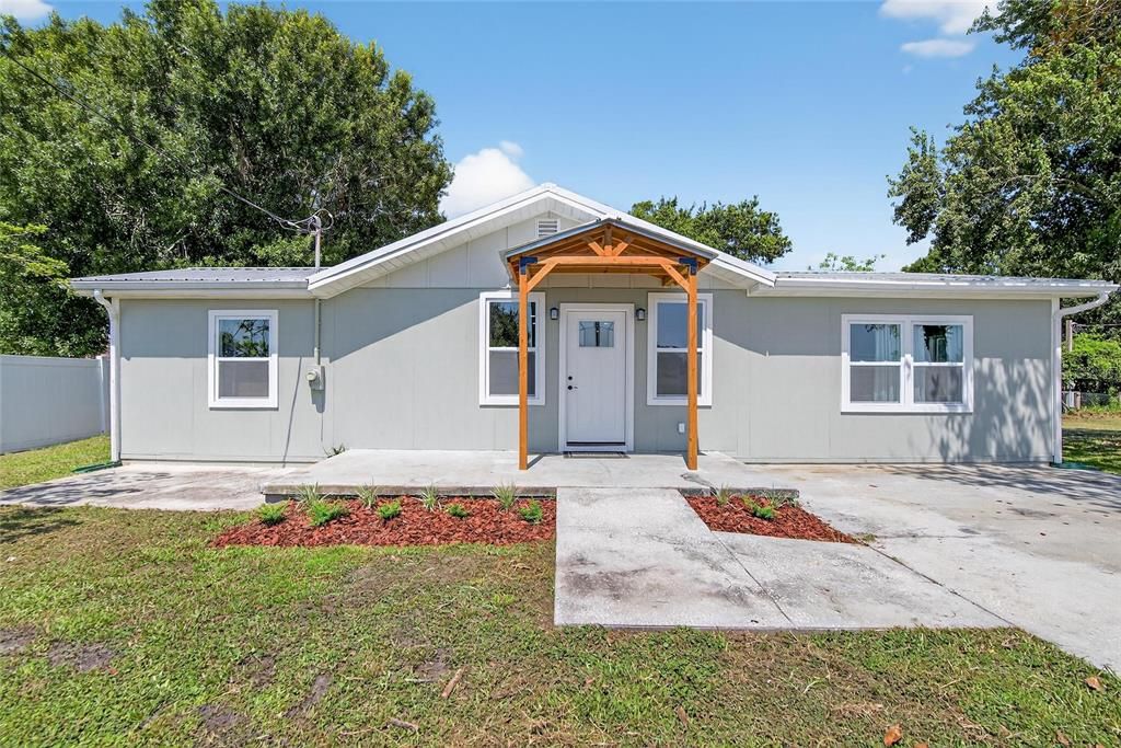 1120 WALKER ROAD, Lakeland, FL 33810