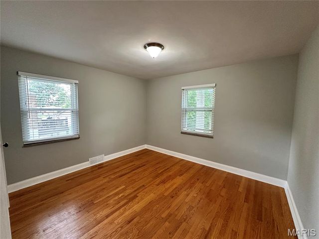 3951 E Dallas Court, Unincorporated, MO 63125
