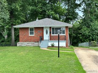 3951 E Dallas Court, Unincorporated, MO 63125