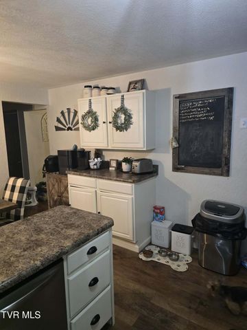 103 Peaceful Street, Clintwood, VA 24228