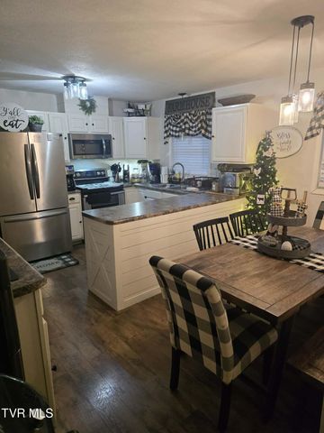 103 Peaceful Street, Clintwood, VA 24228