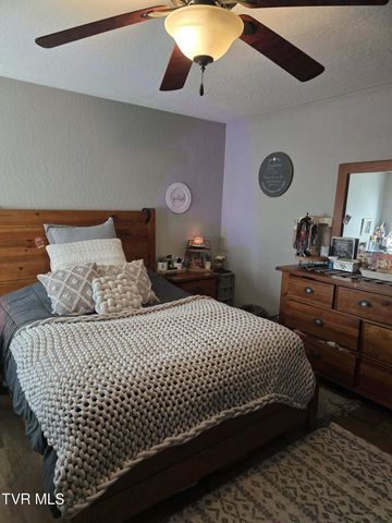 103 Peaceful Street, Clintwood, VA 24228