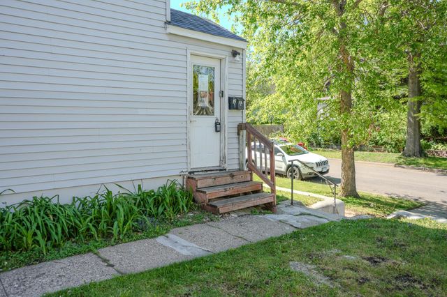 538 Charles Avenue, Saint Paul, MN 55103