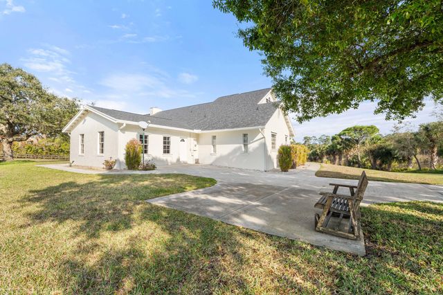10125 SW Green Ridge Lane, Palm City, FL 34990