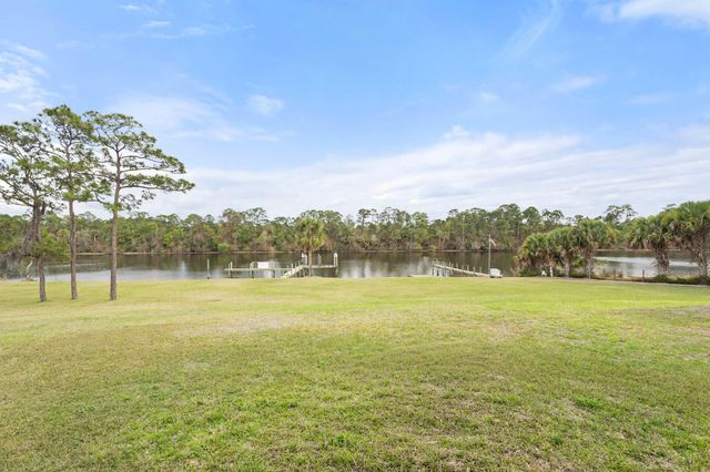 10125 SW Green Ridge Lane, Palm City, FL 34990