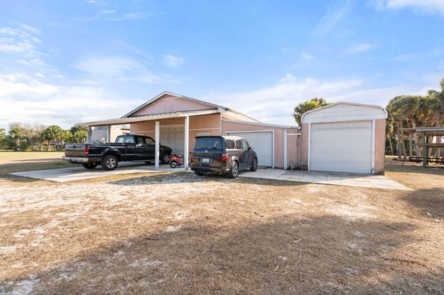 10125 SW Green Ridge Lane, Palm City, FL 34990