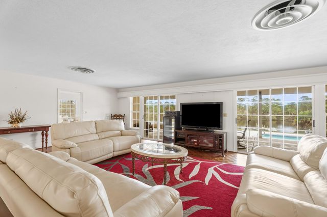 10125 SW Green Ridge Lane, Palm City, FL 34990