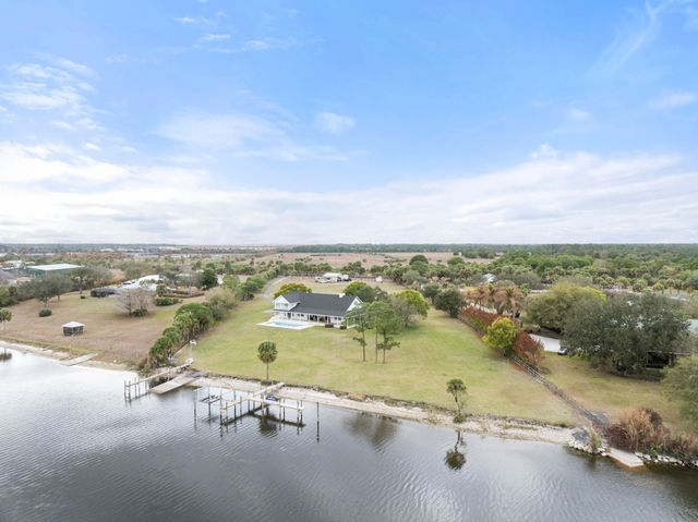 10125 SW Green Ridge Lane, Palm City, FL 34990