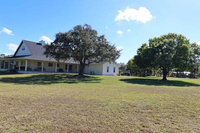 10125 SW Green Ridge Lane, Palm City, FL 34990
