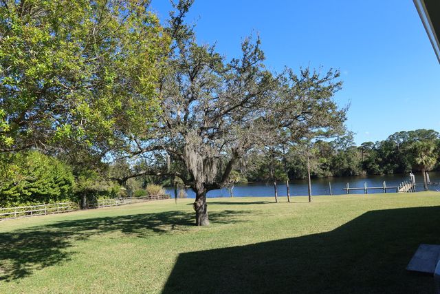 10125 SW Green Ridge Lane, Palm City, FL 34990