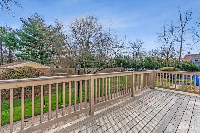 128 Hazelwood Avenue, Middlesex, NJ 08846